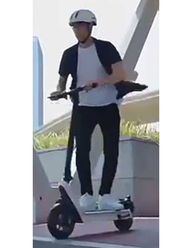 Scooter eléctrico HX X9 - montando - TierraFantasía